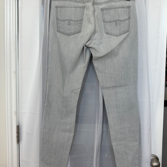Lucky Brand - Lolita Skinny Gray Jeans - Picture 2 of 4